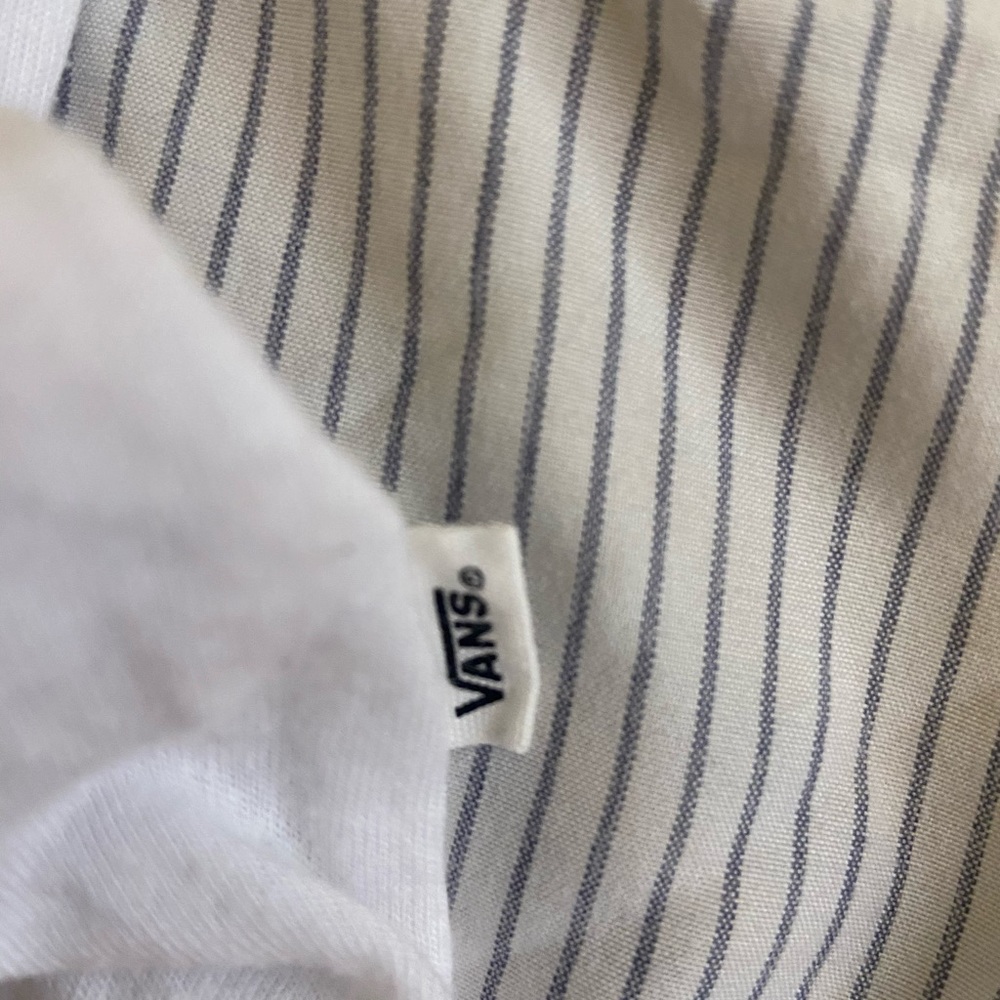 Vans flower skull top size M